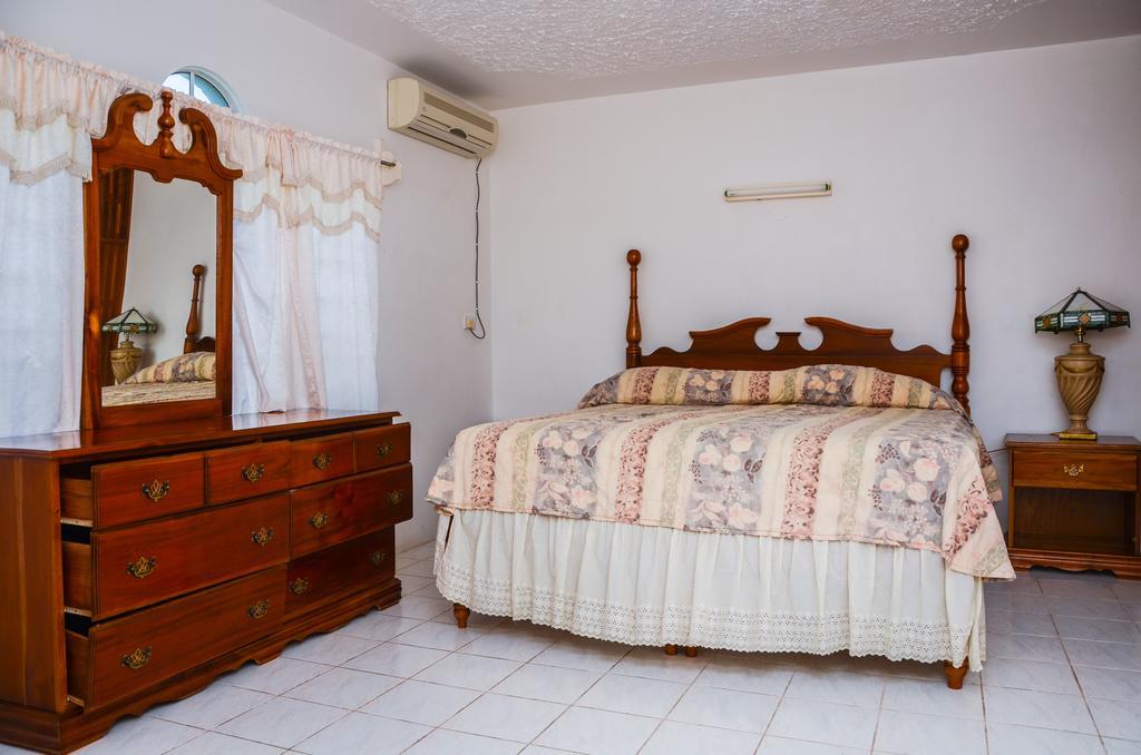 Vanvilla Guest House Negril Cameră foto